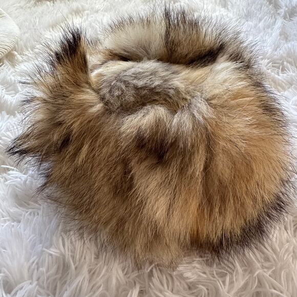 Vintage 1960s Soviet Era Russian Fox Fur Papakha Hat Small - Picture 6 of 9